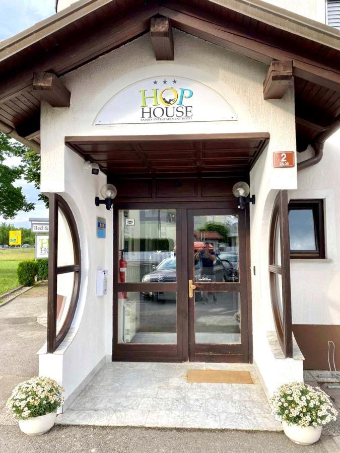 Hop House Garni Hotel Postojna Exteriér fotografie